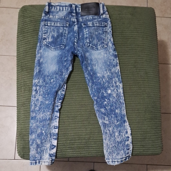 Stylish Blue Kids Distressed Jeans - Picture 5 of 5